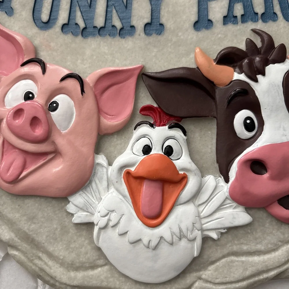 Spoontiques Garden/Wall/ Porch Decor Farmhouse Pig, Cow Chicken Stepping Stone -